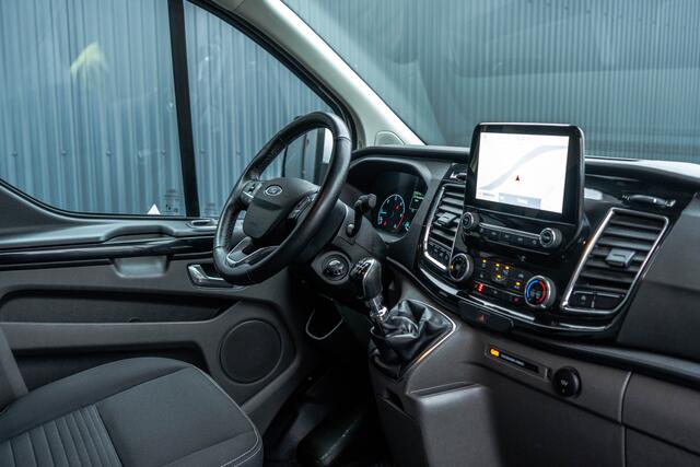 Ford TRANSIT CUSTOM 2.0 TDCI L1H1 Limited | 130PK | Carplay | Camera | Trekhaak | Cruise | Airco