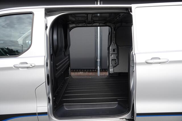 Ford TRANSIT CUSTOM L2H1 170Pk Aut. | Sport | B&O Sound | 360° camera | Trekhaak | Treeplanken | 20''