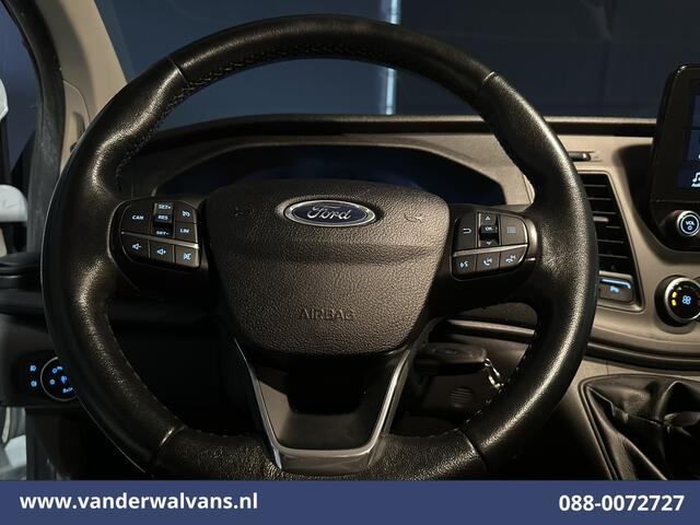 Ford TRANSIT CUSTOM 2.0 TDCI 131pk L2H1 Euro6 Airco | Camera | Apple Carplay | LED | 2700kg Trekhaak Android Auto, Cruisecontrol, Stoelverwarming, Verwarmde voorruit, Parkeersensoren, Sidebars, Bijrijdersbank