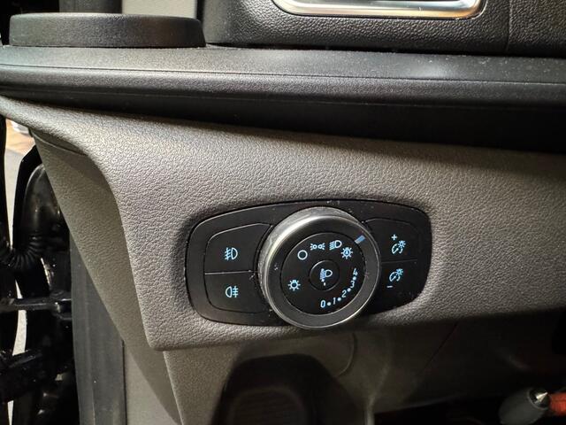 Ford TRANSIT CUSTOM 300 2.0 TDCI 131PK L2H1 Limited DC / Dubbel Cabine / Automaat /