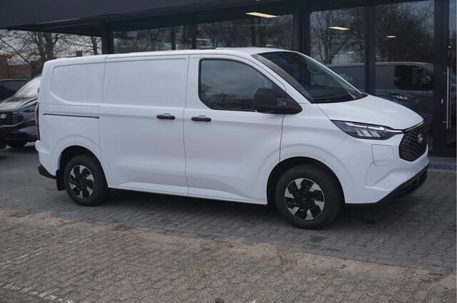 Ford TRANSIT CUSTOM Trend Elek. 64KWH 218PK Trend AUT BPM VRIJ!! Apple CP / Android A, LED, 2300KG Trekgewicht NR. EC04