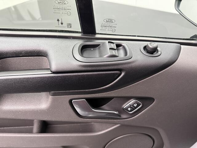 Ford TRANSIT CUSTOM 2.0TDCi 130PK Lang | Airco | Cruise | 3-Zits