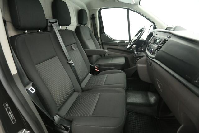 Ford TRANSIT CUSTOM 2.0 TDCI L2H1 | Airco | Cruise | 3 Zits | Parkeersens. | Trekh. | Achterklep