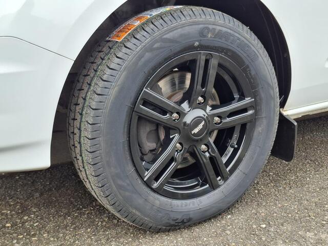 Ford TRANSIT CUSTOM 340 2.0 TDCI L1H2 Limited AIRCO / CRUISE CONTROLE / EURO 6 / TREKHAAK / L1H1