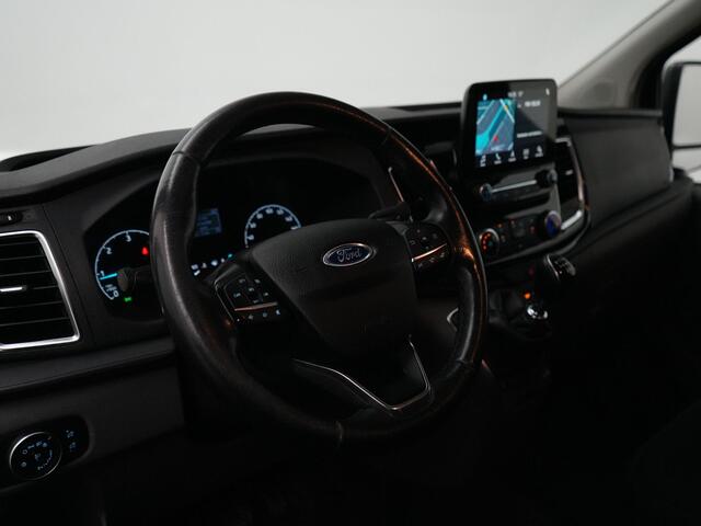 Ford TRANSIT CUSTOM 300 2.0 TDCI L2H1 Limited Trekhaak | Achteruit rijcamera | Navigatie |