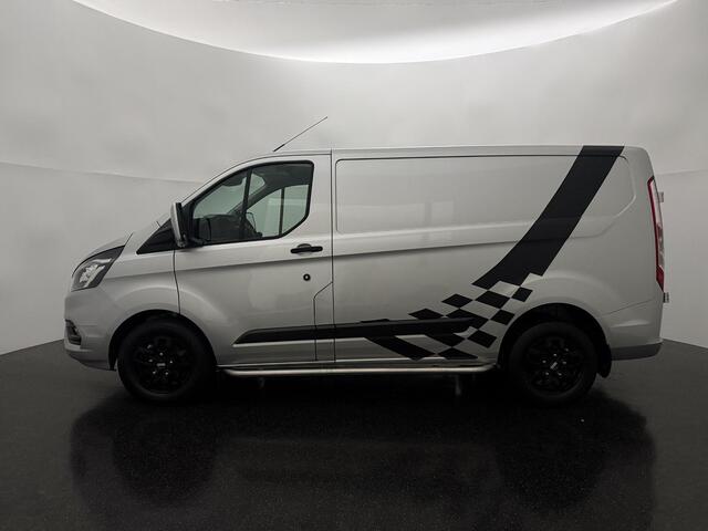 Ford TRANSIT CUSTOM 280 2.0 TDCI L1H1 Limited met o.a. Apple Carplay/Android auto, Cruise Control, Navigatiesysteem, 16 Inch lichtmetalen velgen en een Trekhaak