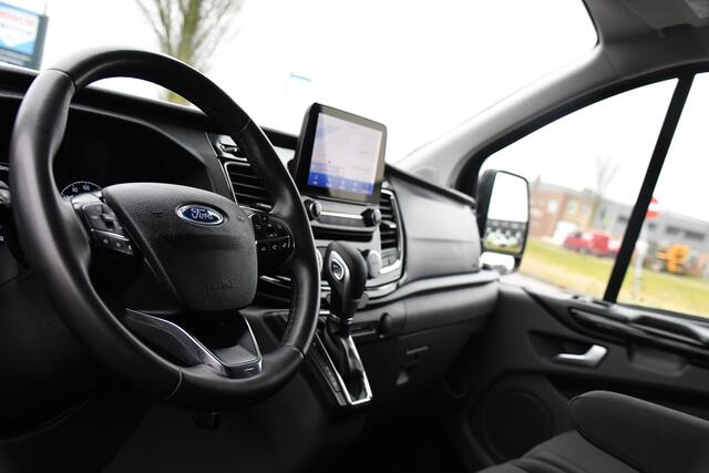 Ford TRANSIT CUSTOM 300 2.0 TDCI L2H1 Limited DC Black Edition Camera, Cruise, Carplay, 170pk, 2 x Schuifdeur, Stoelverwarming, Automaat, Sensoren, Uniek!