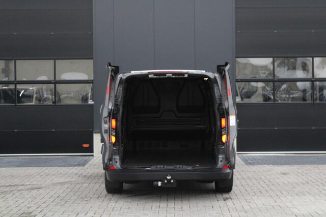 Ford TRANSIT CUSTOM 320 2.0 TDCI L2H1 Trend AWD 170pk - 2x Schuif - ACC - Stoel/Stuurverwarming - Trekhaak - Hout inbouw - Impriaal - Rijklaar