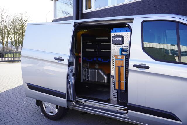 Ford TRANSIT CUSTOM 2.0 TDCI 130PK EURO 6 - Airco - Navi - Cruise - ¤ 20.950,- Excl.