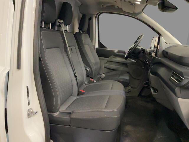 Ford TRANSIT CUSTOM 300 2.0 TDCI L1H1 Limited 170pk Automaat | Marge bus | Trekhaak | Stoelverwarming | Achteruitrijcamera | Full LED Koplampen | 3 zitplaatsen | Prijs incl BTW