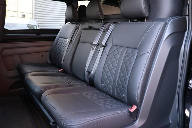 Ford TRANSIT CUSTOM 320 2.0 TDCI 170 PK L2H1 Limited DC | Dubbel Cabine | 360 Camera | Middenconsole | ACC | Blind Spot | Navigatie | Camera | CarPlay | Lane Assist | Elek. Trekhaak | 5-Zitter | BPM VRIJ