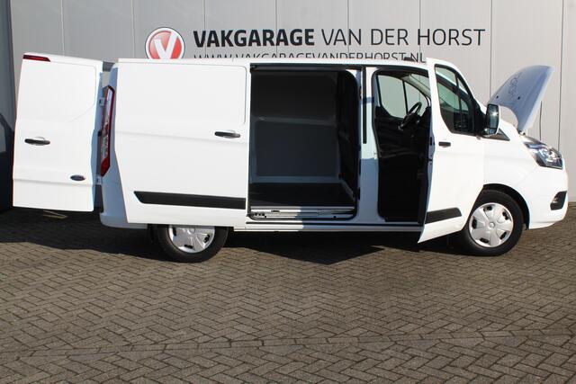 Ford TRANSIT CUSTOM 300 2.0 TDCI L1H1 Trend / AUTOMAAT ! Erg nette Ford Transit Custom automaat ! Airco, stoel- en voorraamverwarming, cruise control, parkeersensoren v+a, bijrijdersbank, beklede laadruimte etc.