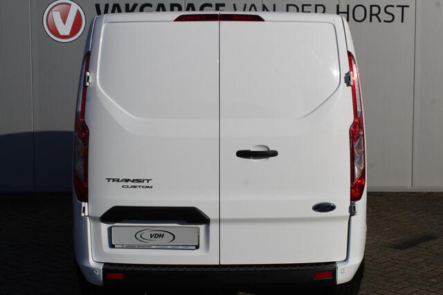 Ford TRANSIT CUSTOM 300 2.0 TDCI L1H1 Trend / AUTOMAAT ! Erg nette Ford Transit Custom automaat ! Airco, stoel- en voorraamverwarming, cruise control, parkeersensoren v+a, bijrijdersbank, beklede laadruimte etc.