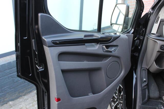 Ford TRANSIT CUSTOM 320 2.0 TDCI L1H1 Sport 185PK Raptor, Navi Pack, Driver Ass Pack, Camera, PDC, Bliss, Trekhaak, Dakdragers, AUTOMAAT