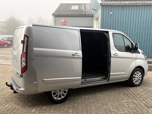 Ford TRANSIT CUSTOM 300 2.0 130Pk TDCI L1H1 Limited / Cruise / Airco / 2x SCHUIFDEUR / Navi / Trekhaak / Apk t/m 19-09-2026