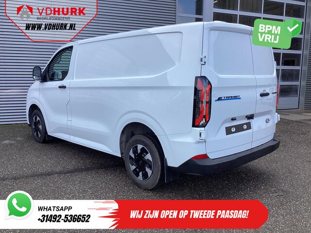 Ford TRANSIT CUSTOM E-Transit Trend 65 kWh 330 km WLTP Garantie t/m 2029/ LED/ Standkachel/ Snellader/ 2.3t Trekverm./ Stuurverw./ Stoelverw./ Carplay/ Camera/ PDC/ Cruise