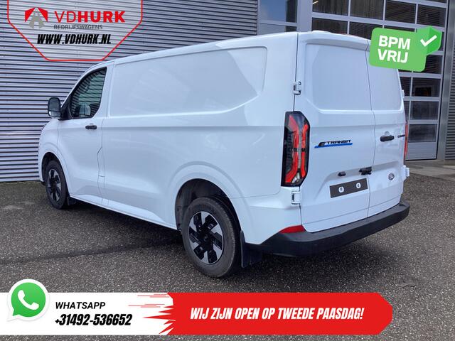 Ford TRANSIT CUSTOM E-Transit Trend 65 kWh 330 km WLTP Garantie t/m 2029/ LED/ Standkachel/ Snellader/ 2.3t Trekverm./ Stuurverw./ Stoelverw./ Carplay/ Camera/ PDC/ Cruise