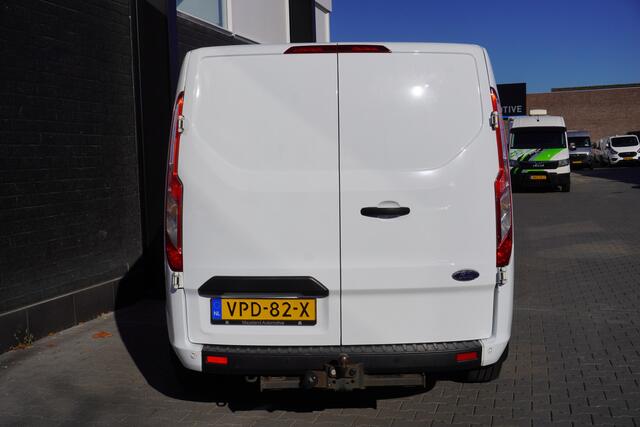 Ford TRANSIT CUSTOM 2.0 TDCI 130PK L2 Dubbele Cabine EURO 6 - Airco - Navi - Cruise - Trekhaak - ¤ 18.950,- Excl.