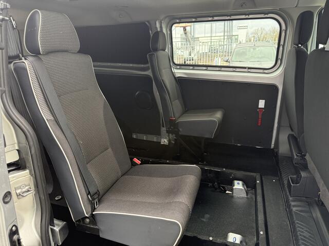 Ford TRANSIT CUSTOM 5+1 Rolstoelbus 320 2.0 TDCI L2H1 Trend (Mooie complete bus met bodemverlaging!)