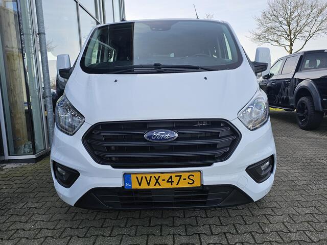 Ford TRANSIT CUSTOM 320 2.0 TDCI L2H1 Trend DC Trekhaak | Stoelverwarming | Camera | Cruise Control | Zéér nette auto!