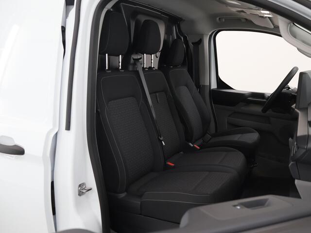 Ford TRANSIT CUSTOM E-Transit 320 | L1 H1 | TREND | 65 kWh | 328 KM RANGE | CLIMATE CONTROL | CARPLAY / ANDROID AUTO | STOELVERWARMING | SPIEGEL VERWARMING | ACHTERUITRIJCAMERA | VOORRUITVERWARMING | LAADRUIMTE PAKKET | VOORBEREIDING 2300 KG TREKHAAK