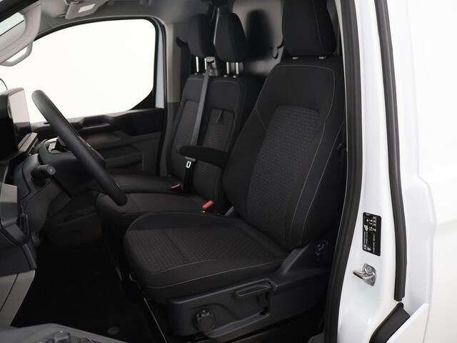 Ford TRANSIT CUSTOM E-Transit 320 | L1 H1 | TREND | 65 kWh | 328 KM RANGE | CLIMATE CONTROL | CARPLAY / ANDROID AUTO | STOELVERWARMING | SPIEGEL VERWARMING | ACHTERUITRIJCAMERA | VOORRUITVERWARMING | LAADRUIMTE PAKKET | VOORBEREIDING 2300 KG TREKHAAK