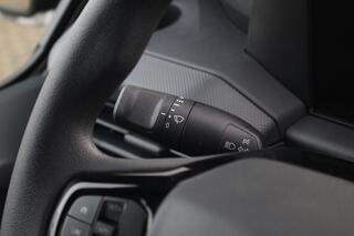 ford-transit-custom-320-2.0tdci-136