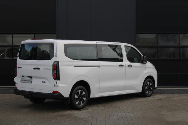 Ford TRANSIT CUSTOM 340 2.5 PHEV L2H1 Kombi Trend 9 zits - Trekhaak - LED - Stoel-stuurverwarming - Rijklaar