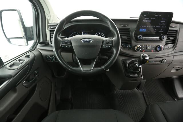 Ford TRANSIT CUSTOM 2.0 TDCI L1H1 | Airco | Camera | Cruise | Trekhaak | 3 Zits | Carplay | Stoelverw.