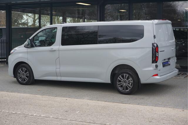 Ford TRANSIT CUSTOM 320L 2.5 PHEV 233PK Dubbel Cabine Limited PRIJS INCL. BPM !! 13" Navi, Adap. Cruise, Camera, 17" LM, Trekhaak!! NR. HYBDCG