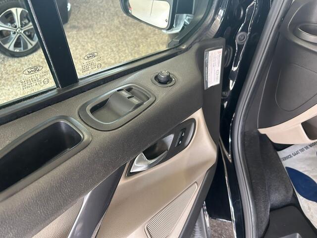Ford TRANSIT CUSTOM 290 2.0 TDCI L2H1L DC | MARGE BUS | Dubbel Cabine | Trekhaak