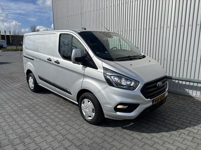 Ford TRANSIT CUSTOM 280 2.0 TDCI L1H1*3PERS.*A/C*CRUISE*NAVI*HAAK*