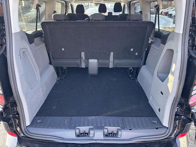 Ford TRANSIT CUSTOM 340 2.5 PHEV L2H1 Limited | 233pk | Kombi | Incl. BTW/BPM | 162 | Dubbele zijschuifdeur | Privacy Glass | Inklapbare trekhaak | 17 inch lichtmetalen velgen | Driver Assistance Pack Premium | Verwarmbaar stuurwiel