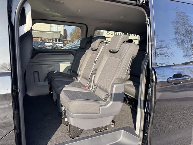 Ford TRANSIT CUSTOM 340 2.5 PHEV L2H1 Limited | 233pk | Kombi | Incl. BTW/BPM | 162 | Dubbele zijschuifdeur | Privacy Glass | Inklapbare trekhaak | 17 inch lichtmetalen velgen | Driver Assistance Pack Premium | Verwarmbaar stuurwiel