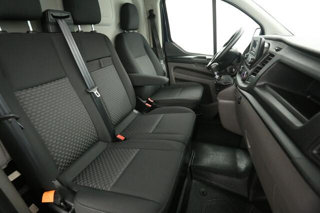 Ford TRANSIT CUSTOM 2.0 L1H1 | Airco | Cruise | Camera | 3 Zits | Trekhaak | Parkeersens.