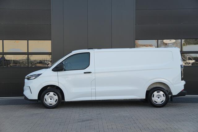 Ford TRANSIT CUSTOM 300 2.0 TDCI L2H1 Trend 136pk - Cruise - Carplay - LED - Rijklaar