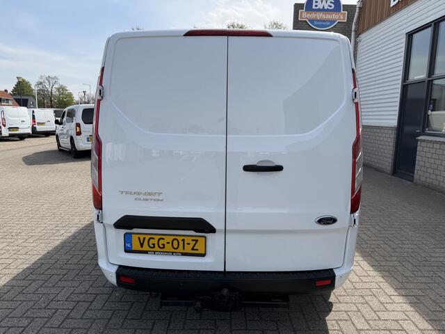 Ford TRANSIT CUSTOM 300 2.0 TDCI 130pk L2H1 Trend / vaste prijs rijklaar ¤ 17.950 ex btw / ingerichte laadruimte / euro 6 / bpm vrij / trekhaak 2800 kg / airco / cruise / navigatie / camera !