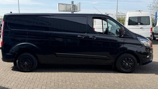 Ford TRANSIT CUSTOM 2.0 TDCI 96KW 131PK L2H1 EURO 6 AIRCO/ CRUISE CONTROL/ NAVIGATIE/ 100% DEALERONDERHOUDEN