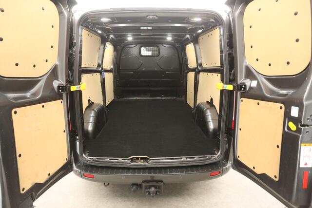 Ford TRANSIT CUSTOM 2.0 TDCI L2H1 Sport 185PK | 2800kg Trekgew. | Airco | Camera | Cruise | 3 Zits | Carplay | Parkeersens. | Trekhaak