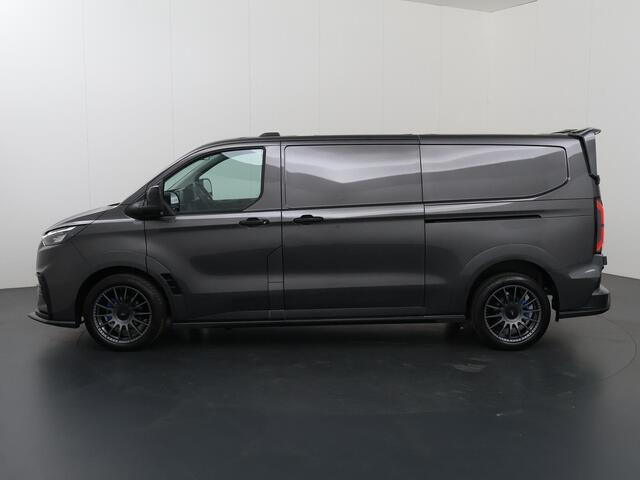 Ford TRANSIT CUSTOM 320 2.0 TDCI | L2 H1 | MS-RT | AUT. | 170 PK AWD | NAVIGATIE | PARKEERCAMERA | 19'' LM WIELEN | KUIP STOEL | CLIMATE CONTROL | 2X ZIJSCHUIFDEUR | CRUISE CONTROL | APPLE CARPLAY / ANDROID AUTO | NL AUTO