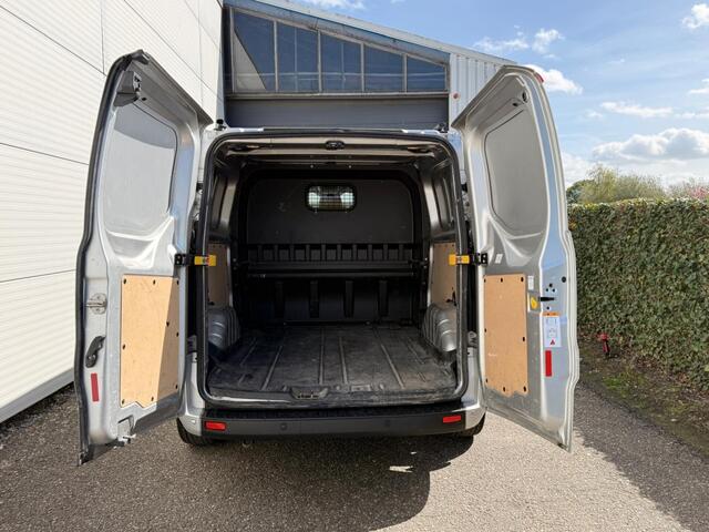 Ford TRANSIT CUSTOM 320 2.0 TDCI L2H1LDC
