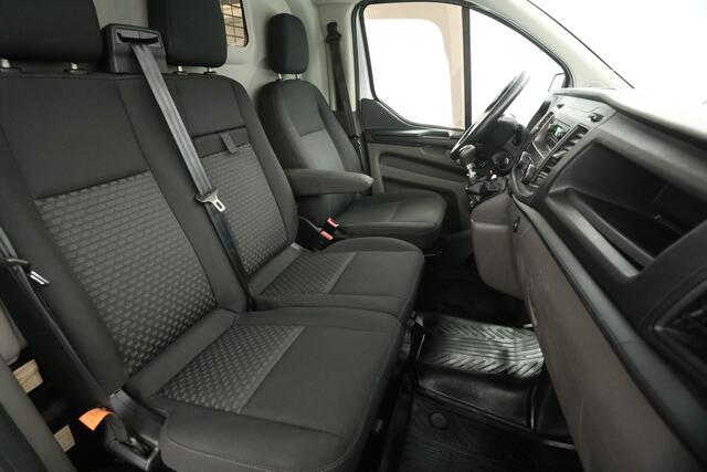 Ford TRANSIT CUSTOM 2.0 TDCI L2H1 | Airco | Cruise | 3 Zits | Parkeersensoren | Stoelverwarming