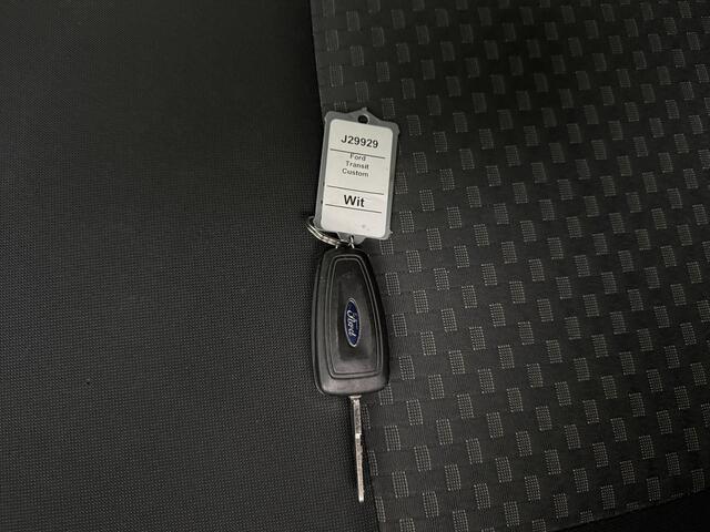 Ford TRANSIT CUSTOM 2.0TDCi 130PK Automaat | Dakdragersysteem | Multimedia | Camera | Airco | Cruise | 3-Zits