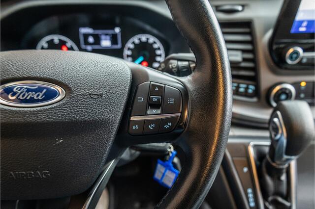 Ford TRANSIT CUSTOM 320 2.0 TDCI 170 PK L2H1 DC | Dubbel Cabine | CarPlay | Camera | Navigatie | PDC V+A | Cruise control | Nieuwe APK | Dealer onderhouden | Euro 6 | BPM Vrij