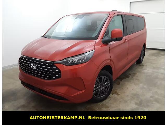 Ford TRANSIT CUSTOM Tourneo 340 2.5 PHEV L2H1 Titanium 9 zitter 233 PK LED Leder Trekhaak Stuurverwarming Stoelverwarming Camera