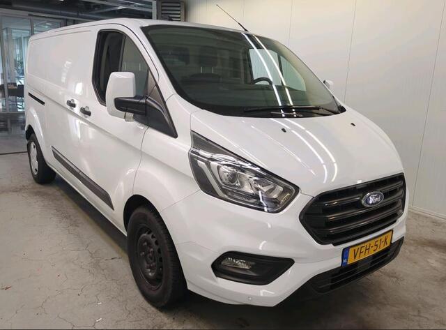 Ford TRANSIT CUSTOM 320 2.0 TDCI Automaat 131PK L2H1 / 2x Schuifdeur / Trekhaak / Pdc.+Camera / Safety & Comfort Pack / Navigatie /