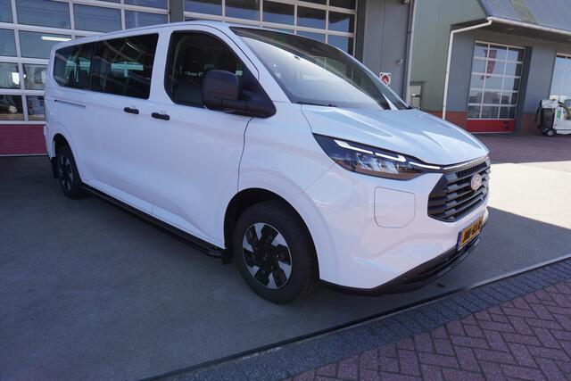Ford TRANSIT CUSTOM 340L 2.5 PHEV 233PK L2H1 Trend 9 Persoons PHEV Automaat nr. V055 | Hybride | Airco | Cruise | Apple CP| Side bars