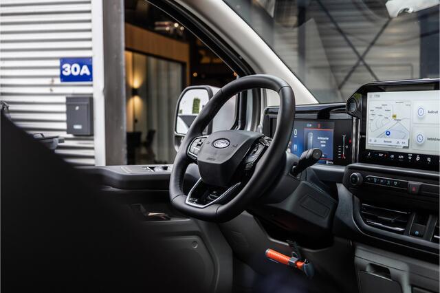 Ford TRANSIT CUSTOM 300 2.0 TDCI L2H1 Limited DC | BPM VRIJ | Dubbel Cabine | Elec schuifdeuren | ACC | Blind Spot | 360 Camera | CarPlay | Navigatie | Stoelverwarming | 5-Zitter | BPM Vrij