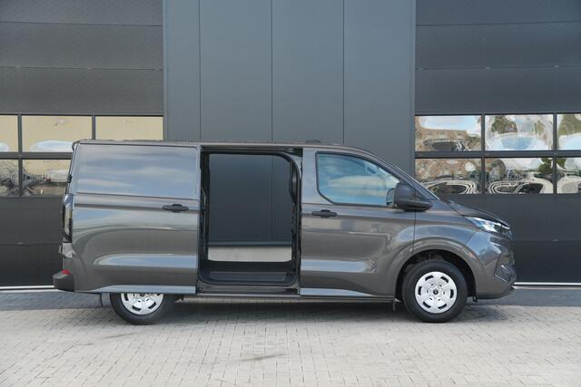 Ford TRANSIT CUSTOM 320 2.0 TDCI L1H1 Trend 170pk - 2x Schuif - Camera - Stoelverwarming - Carplay - LED - Rijklaar