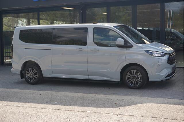 Ford TRANSIT CUSTOM 320L 2.5 PHEV 233PK Dubbel Cabine JWR Edition PRIJS INCL. BPM !! 13" Navi, Adap. Cruise, Camera, 18" LM, Trekhaak!! NR. HYBDCG